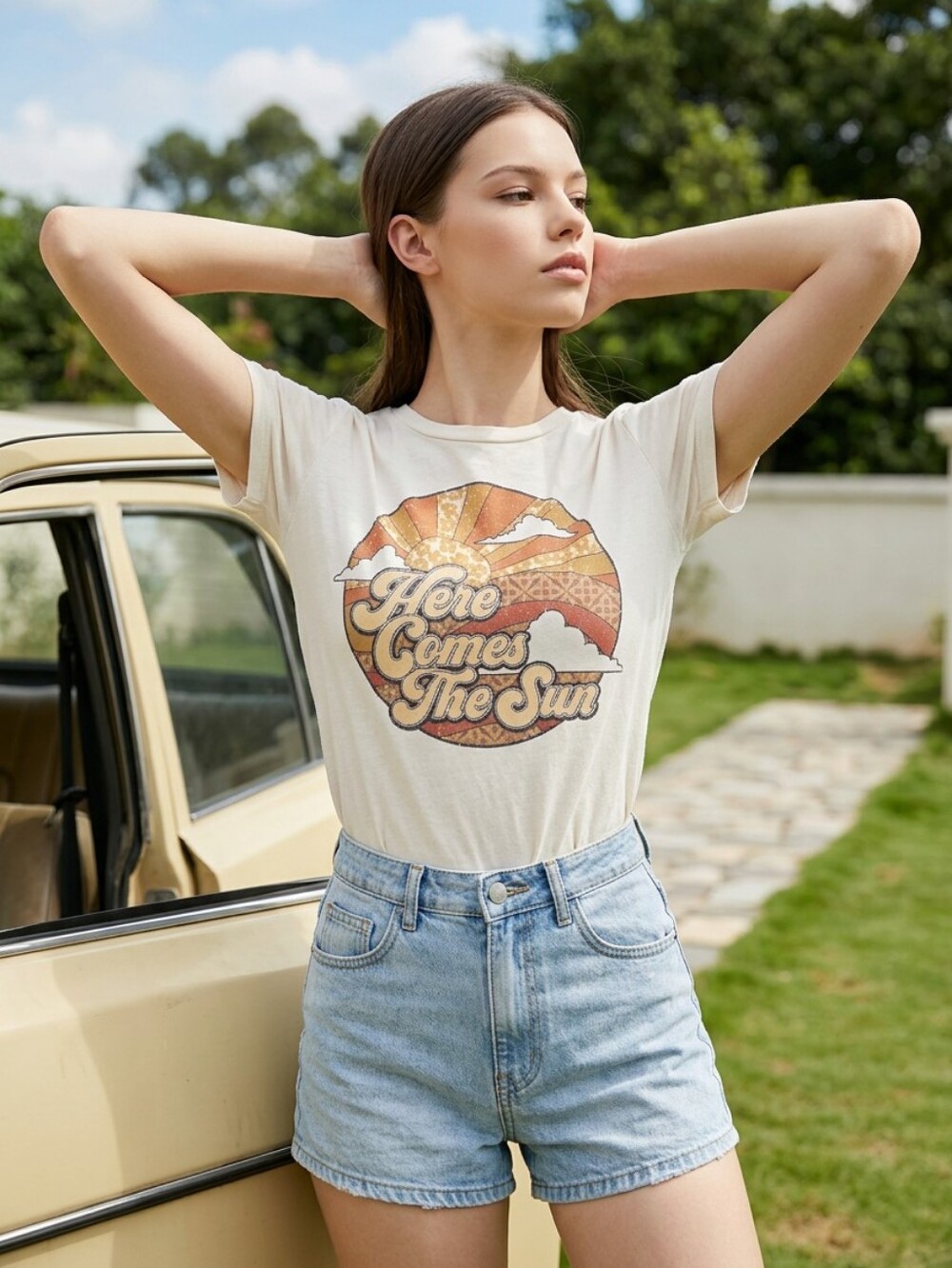 Altar'd State Cream 'Here Comes The Sun' Tee